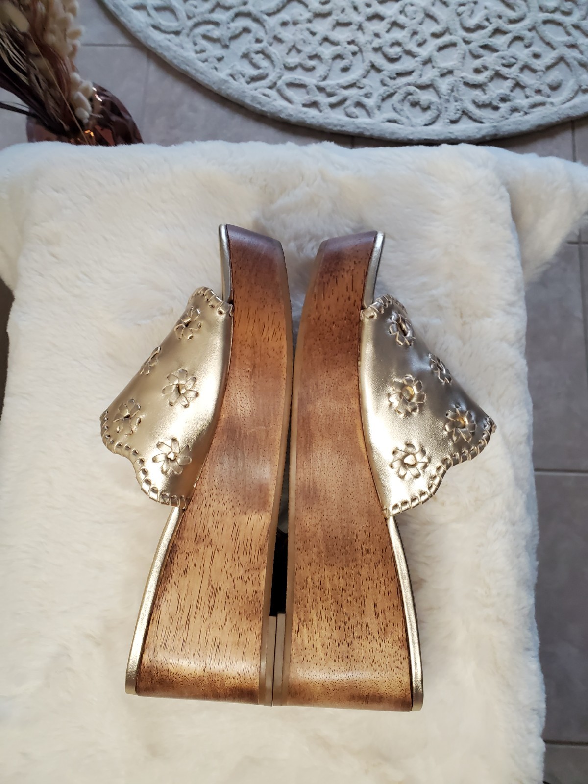 Jack Rogers Wells Wedge Slide Platinum Gold