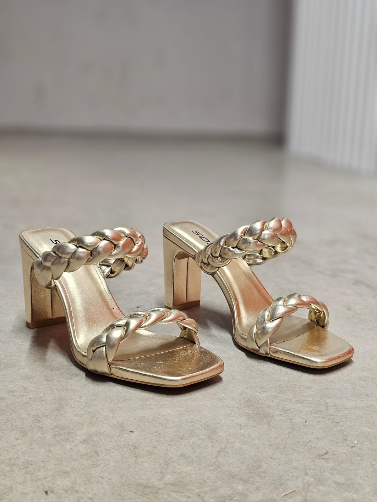 Braided Metallic Gold Block Heel Sandals Open Toe Square Toe Design Womens Shoes