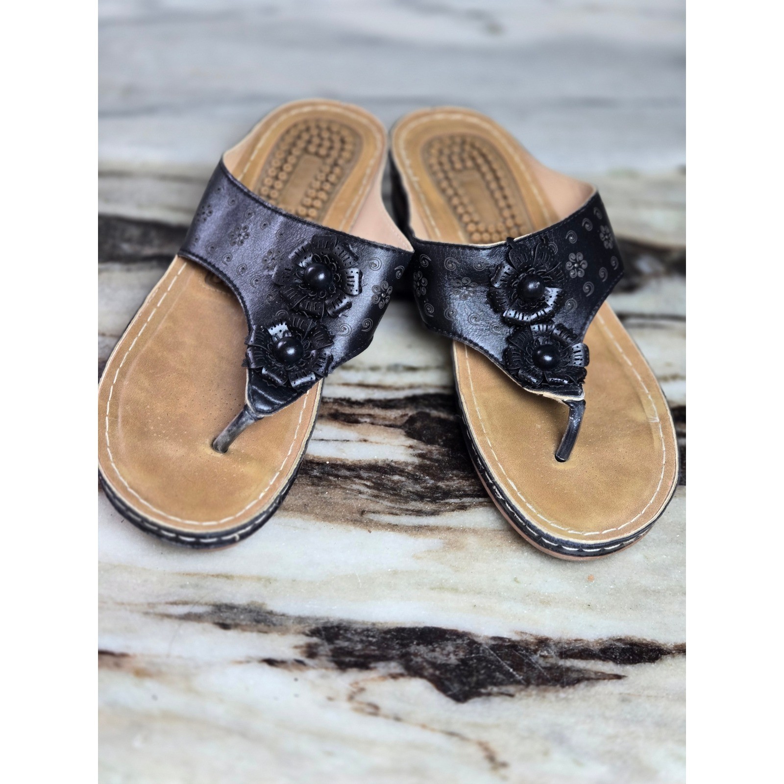 Black Floral Applique Thong Sandals Low Wedge Comfort Slide EU 41 US 10