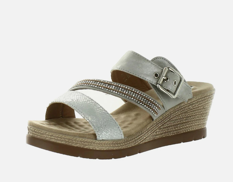Good Choice Monika Women’s Faux Leather Rhinestone Wedge Sandals Size 9.5