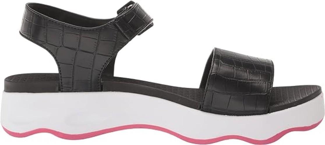 MUK LUKS Womens Roller Skate Sandal Black White Pink 10 Fashion Forward Durable