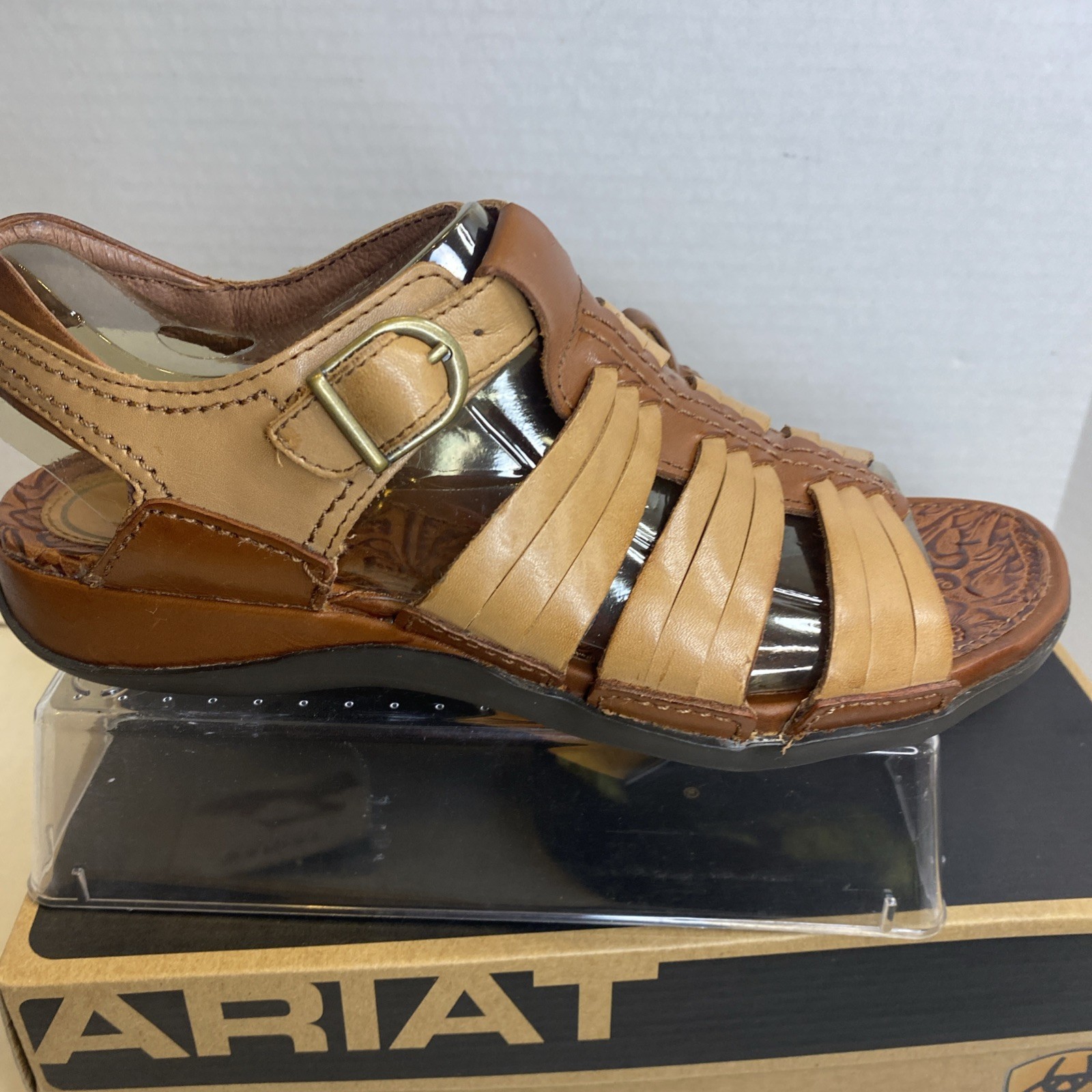 Ariat Women’s Key West Tan Leather Sandals Size 8 B Strap Back Embossed NIB