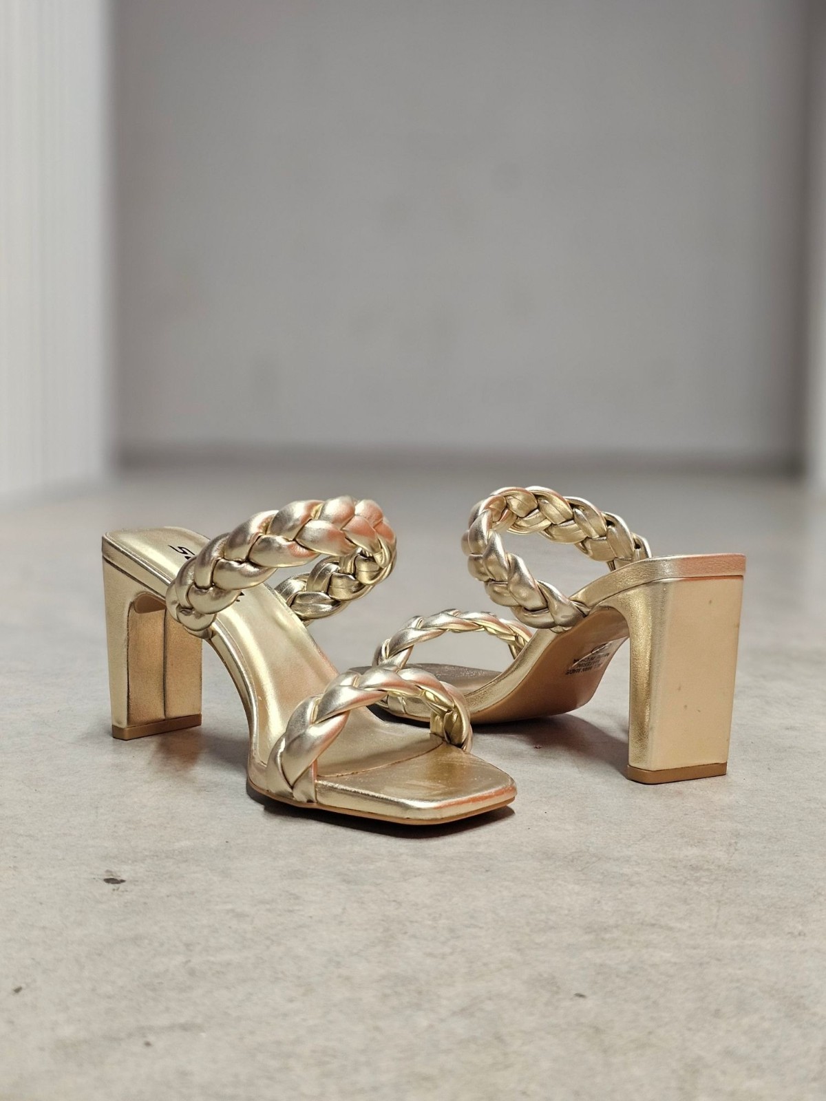 Braided Metallic Gold Block Heel Sandals Open Toe Square Toe Design Womens Shoes