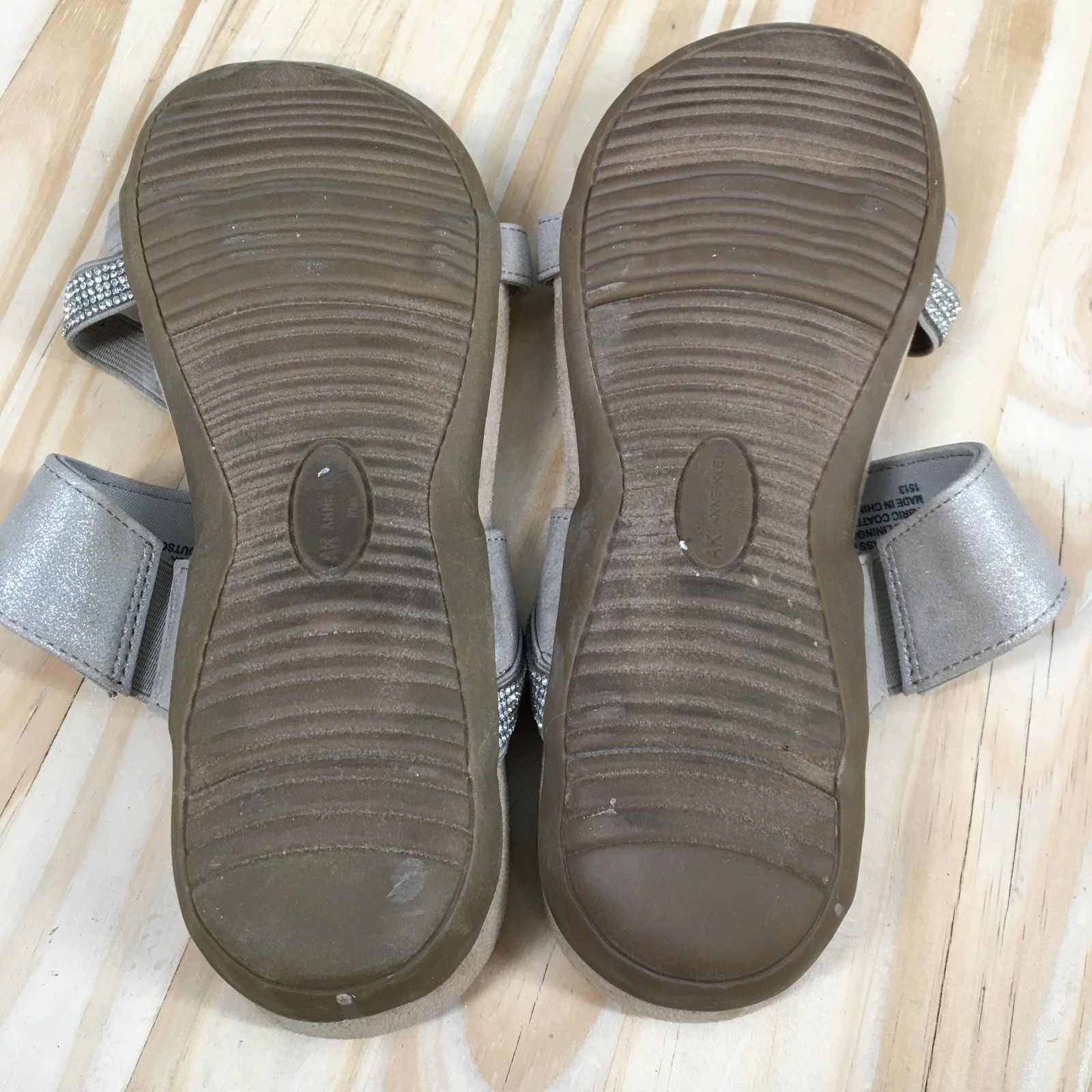 Anne Klein Dobbie Sandals Womens 7.5 Rhinestone Slip On Z-Strap Slide Gray