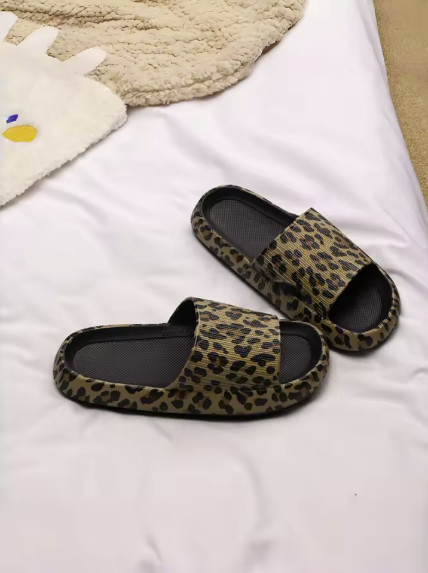 New Spring and Summer Eva Soft Thick-Soled Comfortable and Fashionable Leopard P