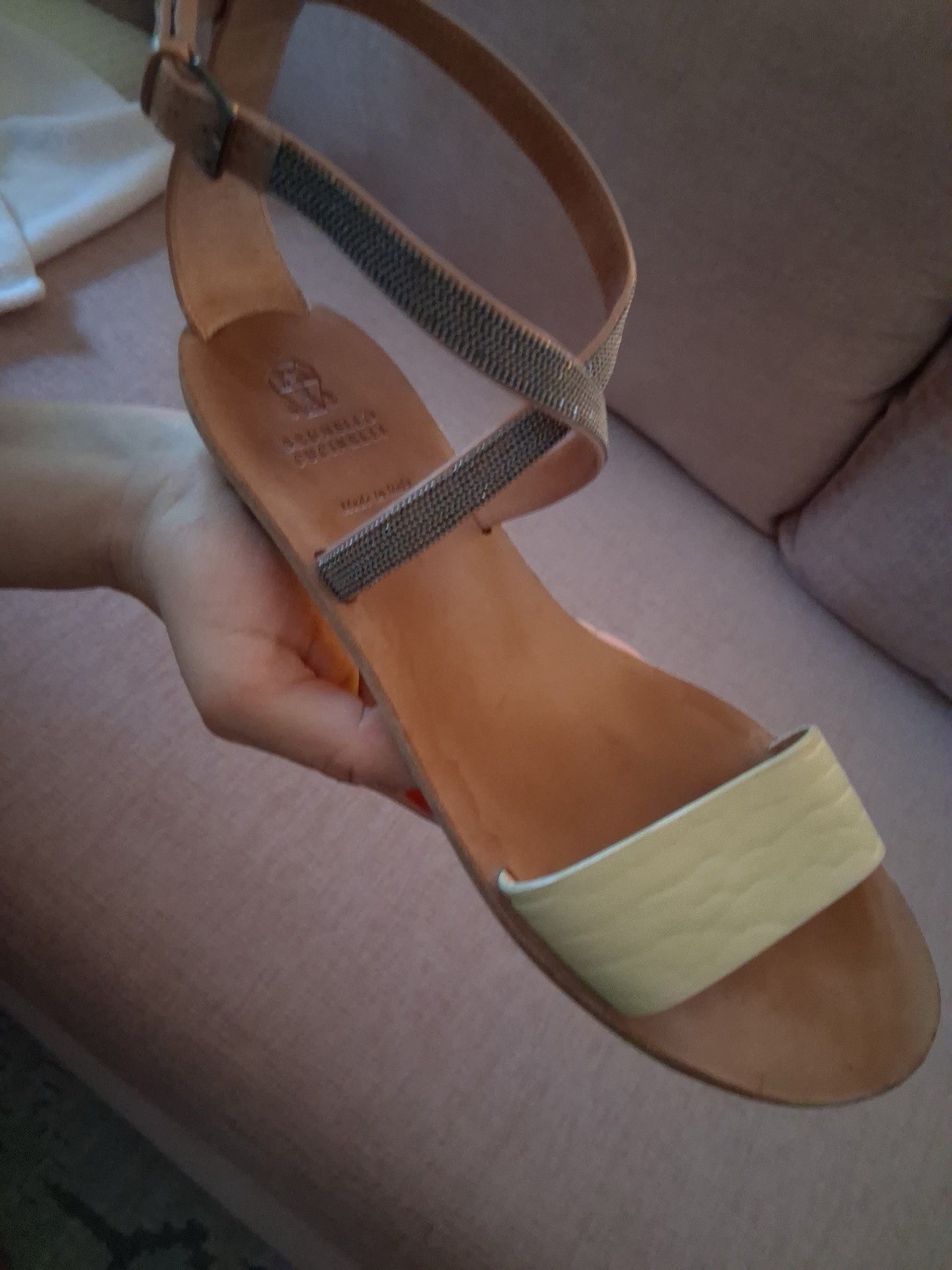 Brunello Cucinelli Women’s Beige Leather Strappy Flat Sandals Rhinestone EU39