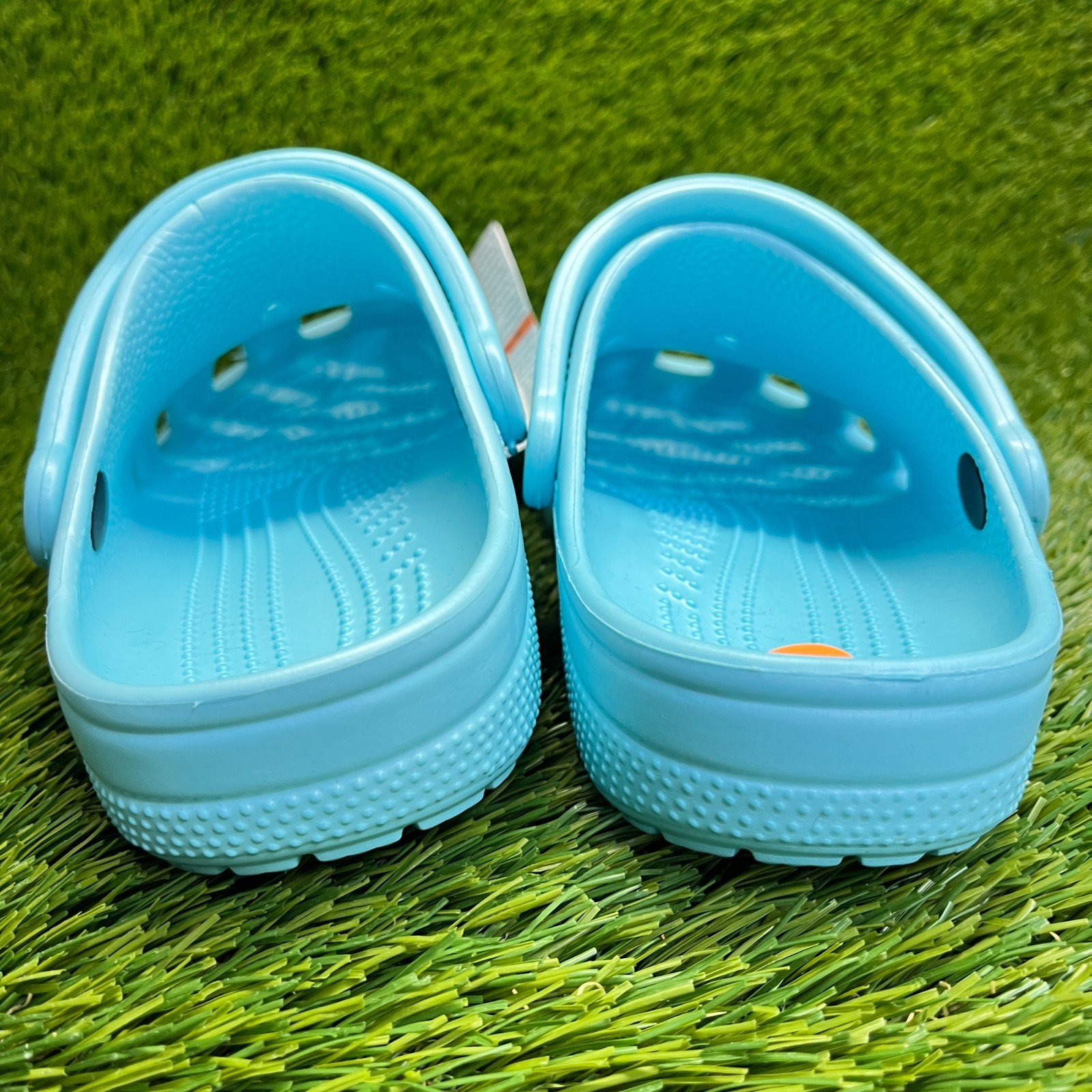 Crocs Classic Clog Womens Size 6 Blue Beach Walking Outdoor Slip On Sandals