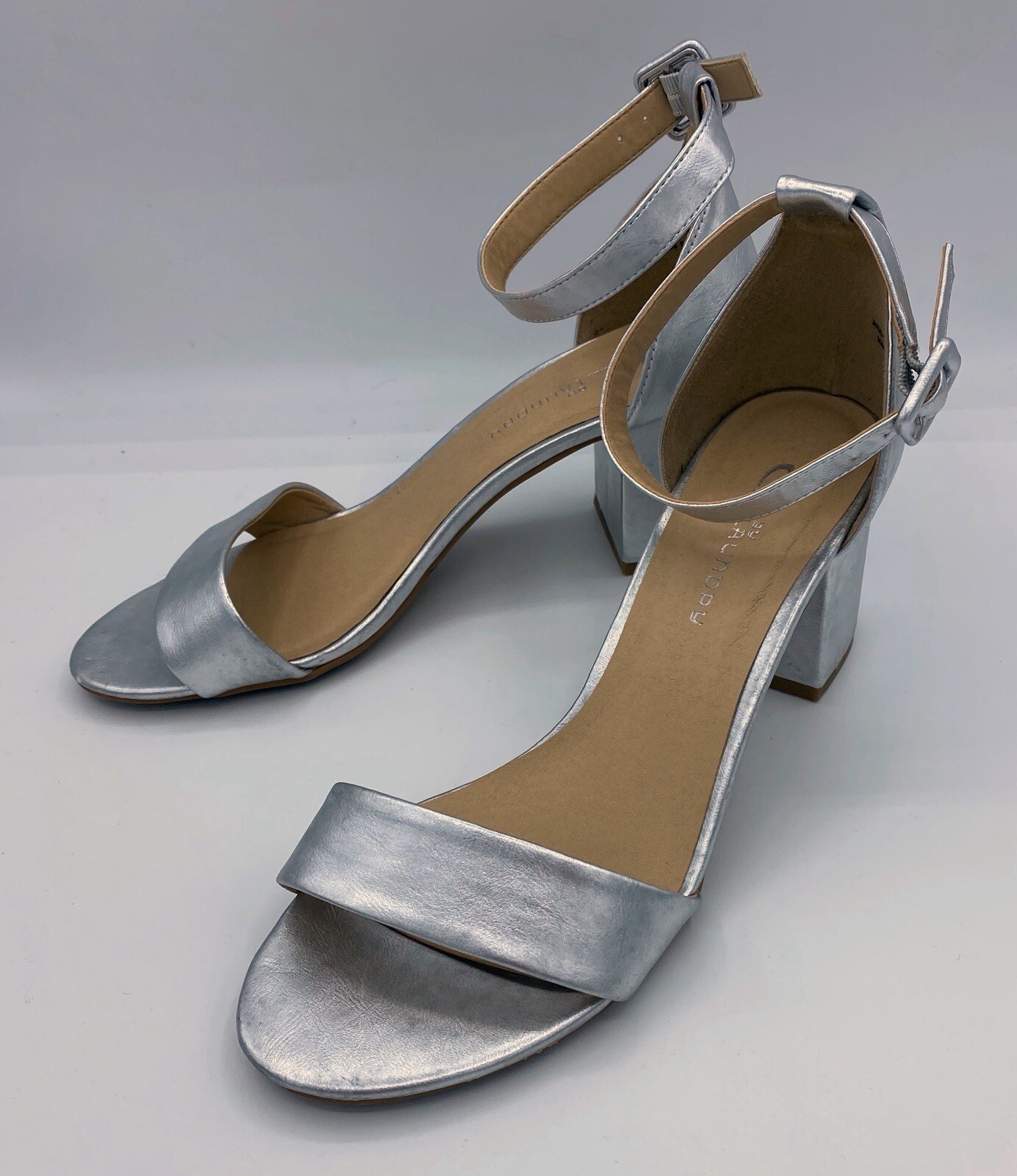 CL by Laundry Womens Silver Buckle Ankle Strap Block Heel Sandals Size 8.5