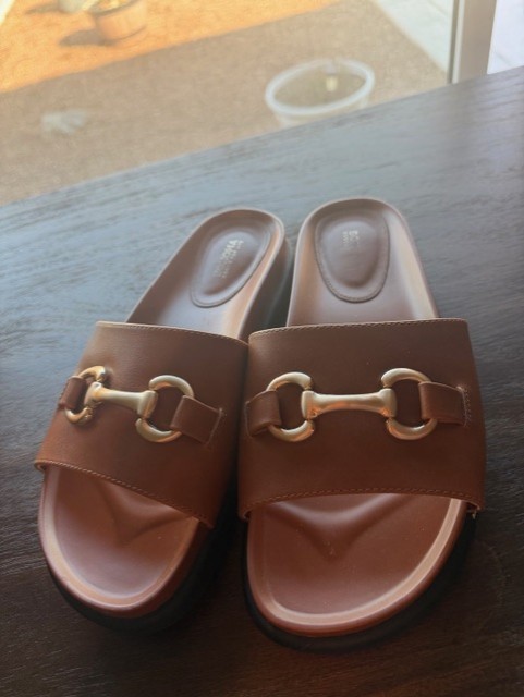 Sonoma, Goods For Life, Women’s Slip in Sandel Size 7.5