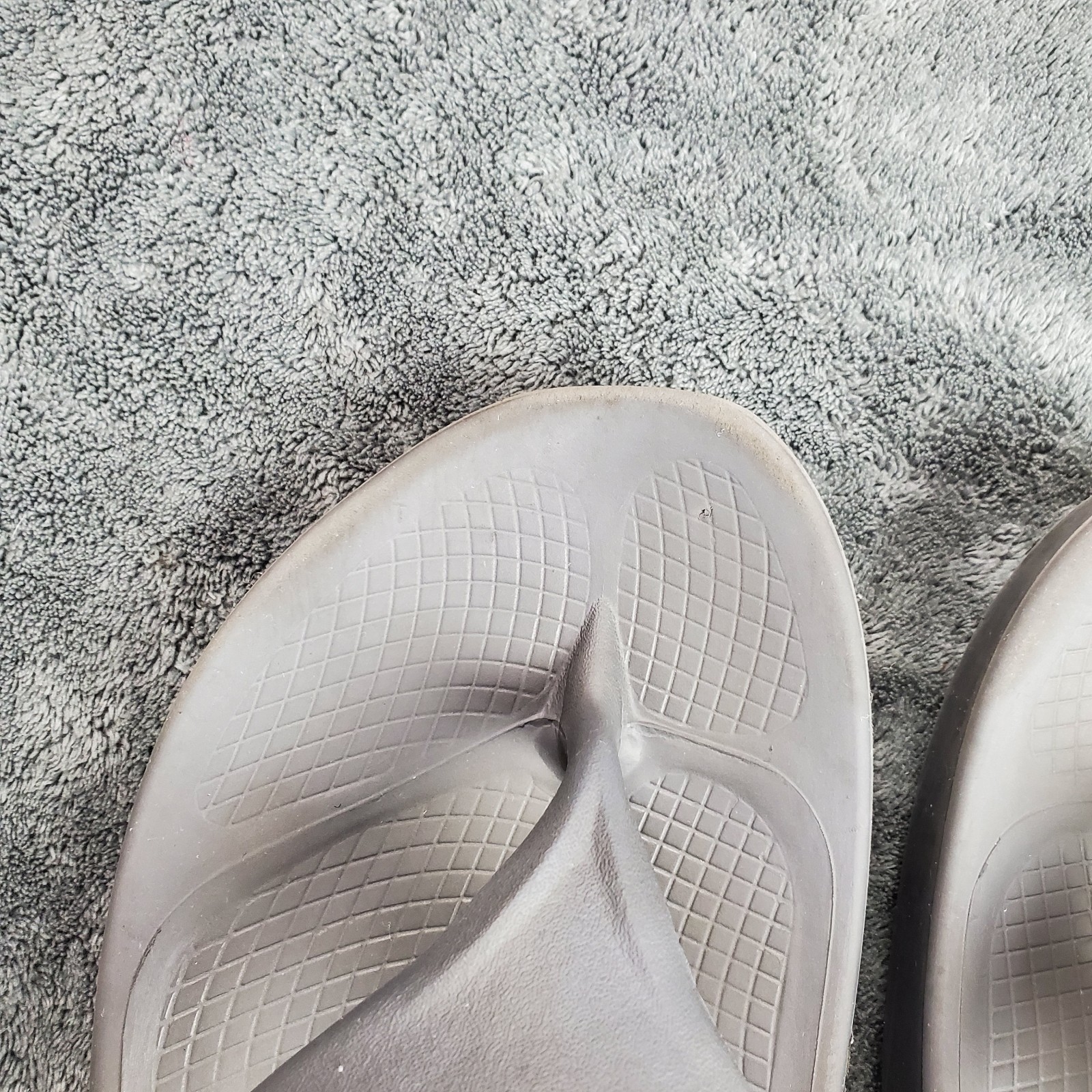 OOFOS Original Recovery Flip Flops Men’s 13 Women’s 15 Gray Comfort Thong Sandal