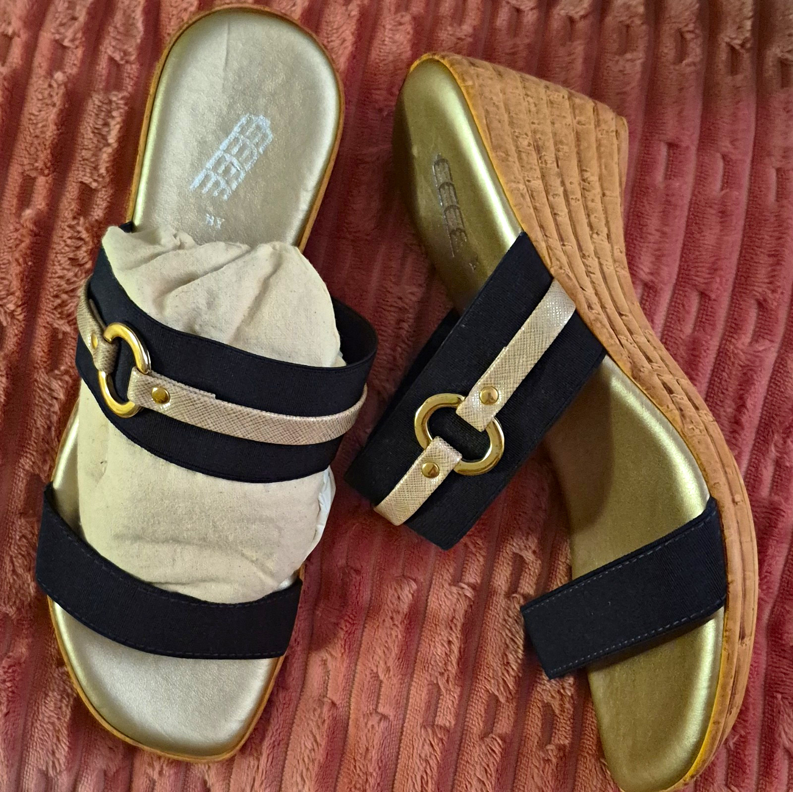 Italian Shoemakers Women’s Wedge Slide Sandals Slip-On Buckle Metallic 8.5