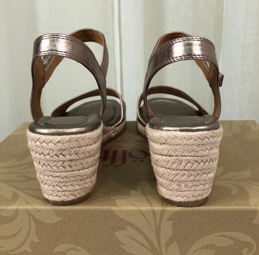 NIB Sofft Women Inez Espadrille Strappy Wedge Sandal US 9.5 Light Bronze Leather