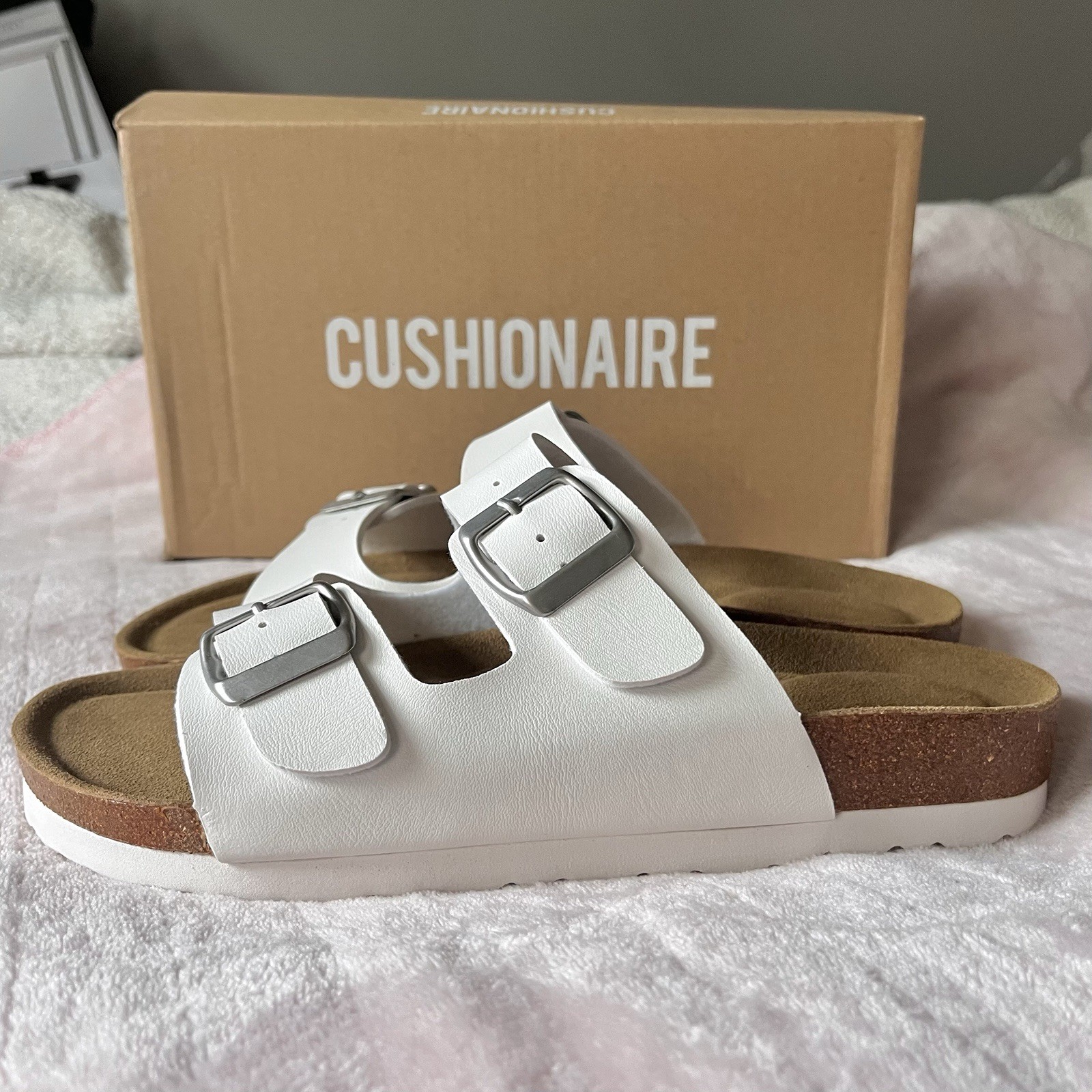 🌸 CUSHIONAIRE Lane Double Buckle Slide Sandals Genuine Leather Cork Women Sz 7