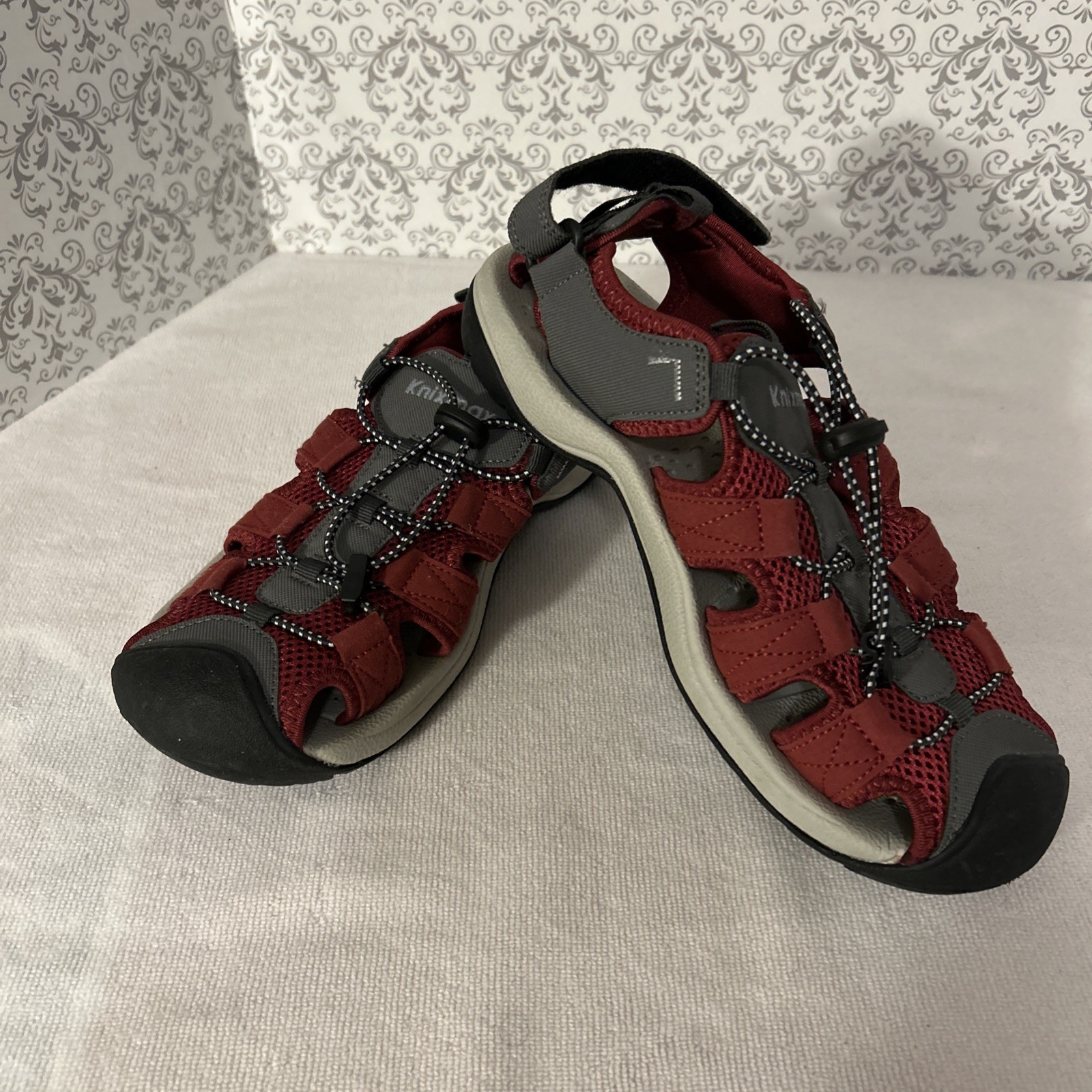 Knixmax Sandals