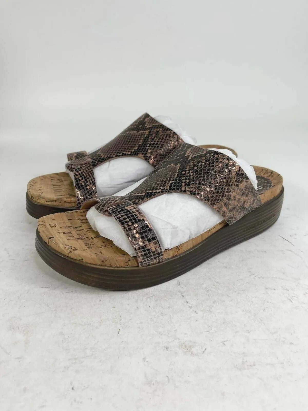 Donald J Pliner Faina Women’s US 9.5 light Bronze Metallic Python sandals Slide