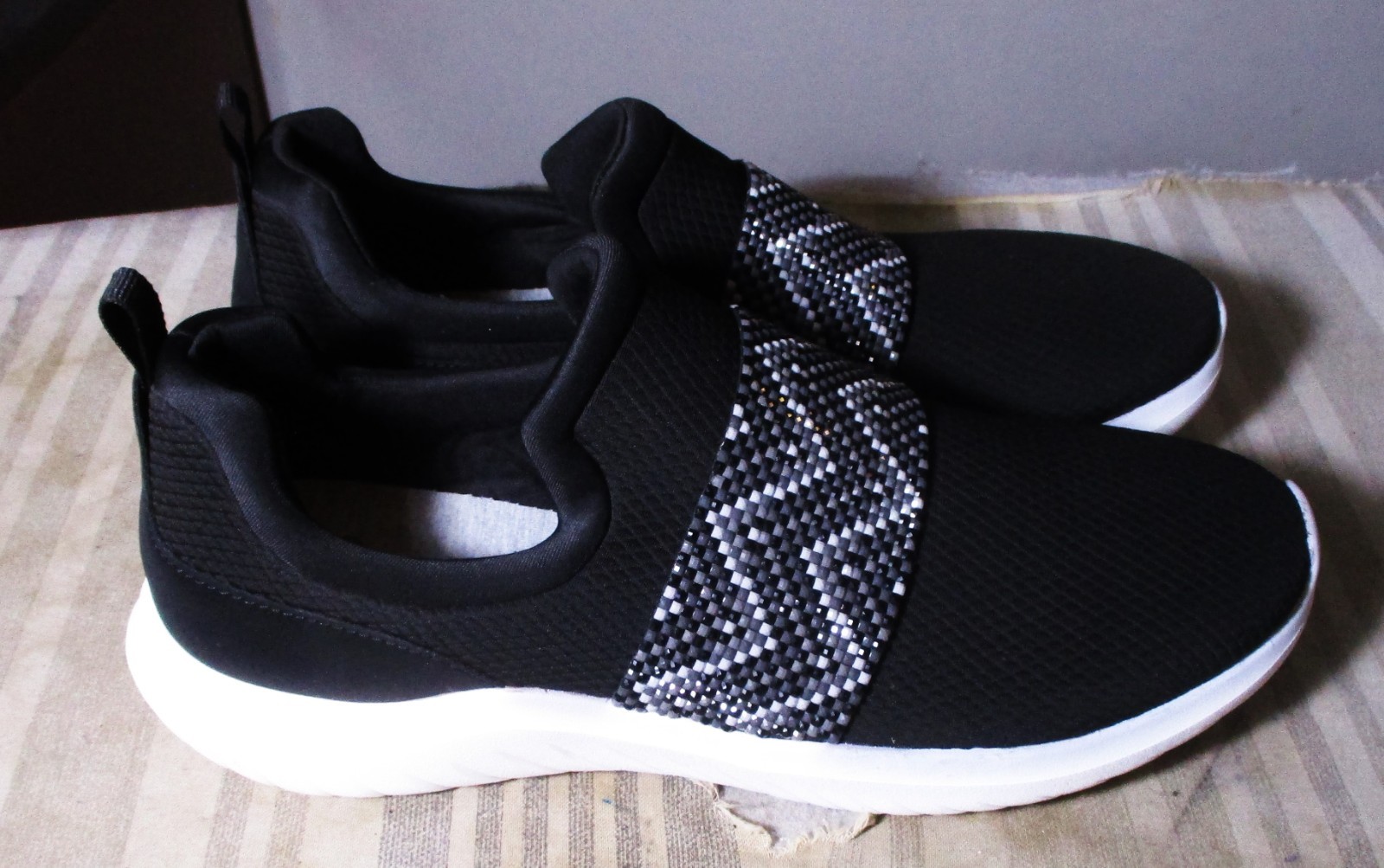 CLARKS Black Slip-On “Cloudsteppers” Shoes Women’s Size 9.5M NEW