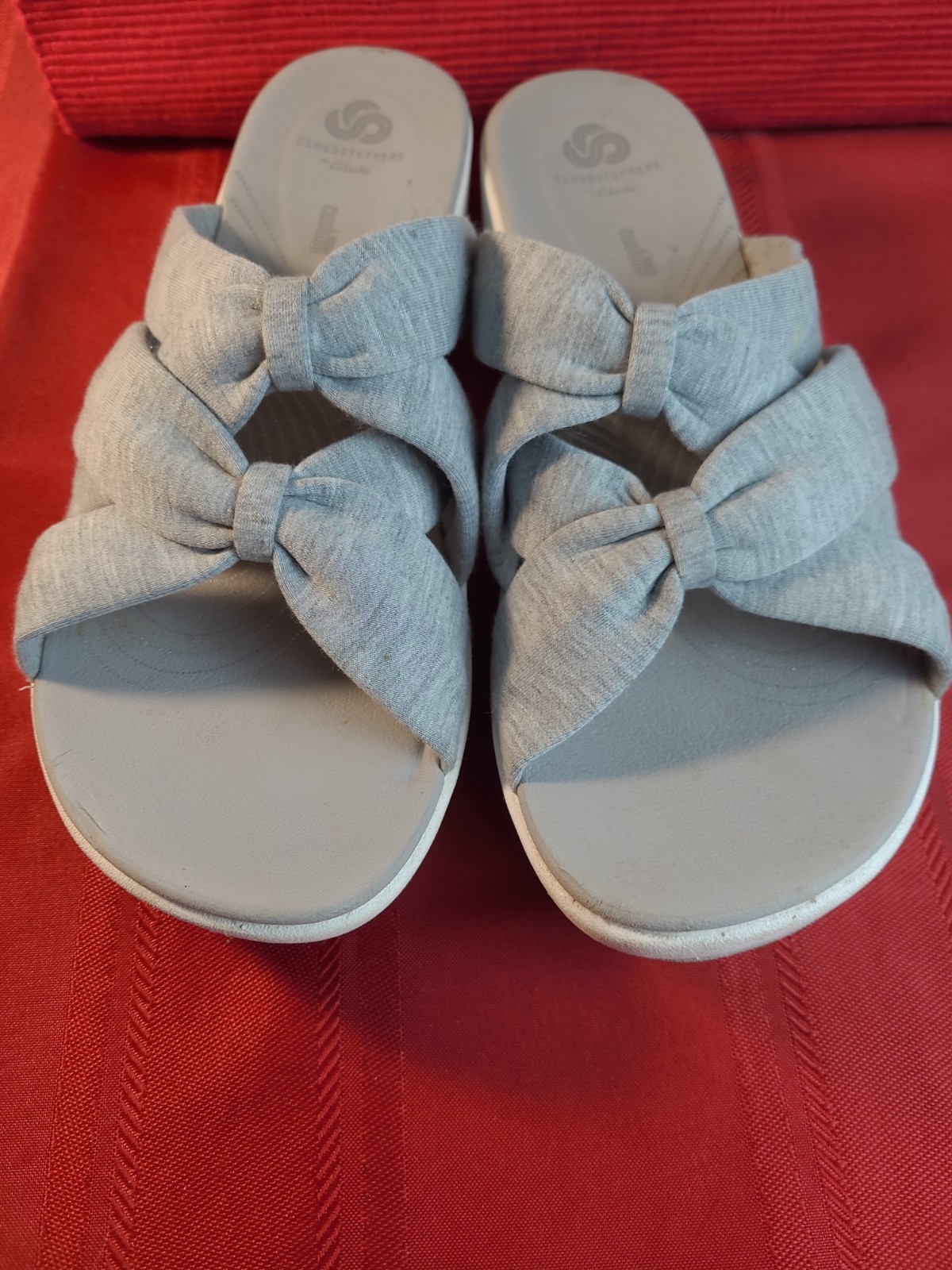 Clarks Cloudsteppers BreezeRae Grey Jersey Bow Slide Sandals Size 10