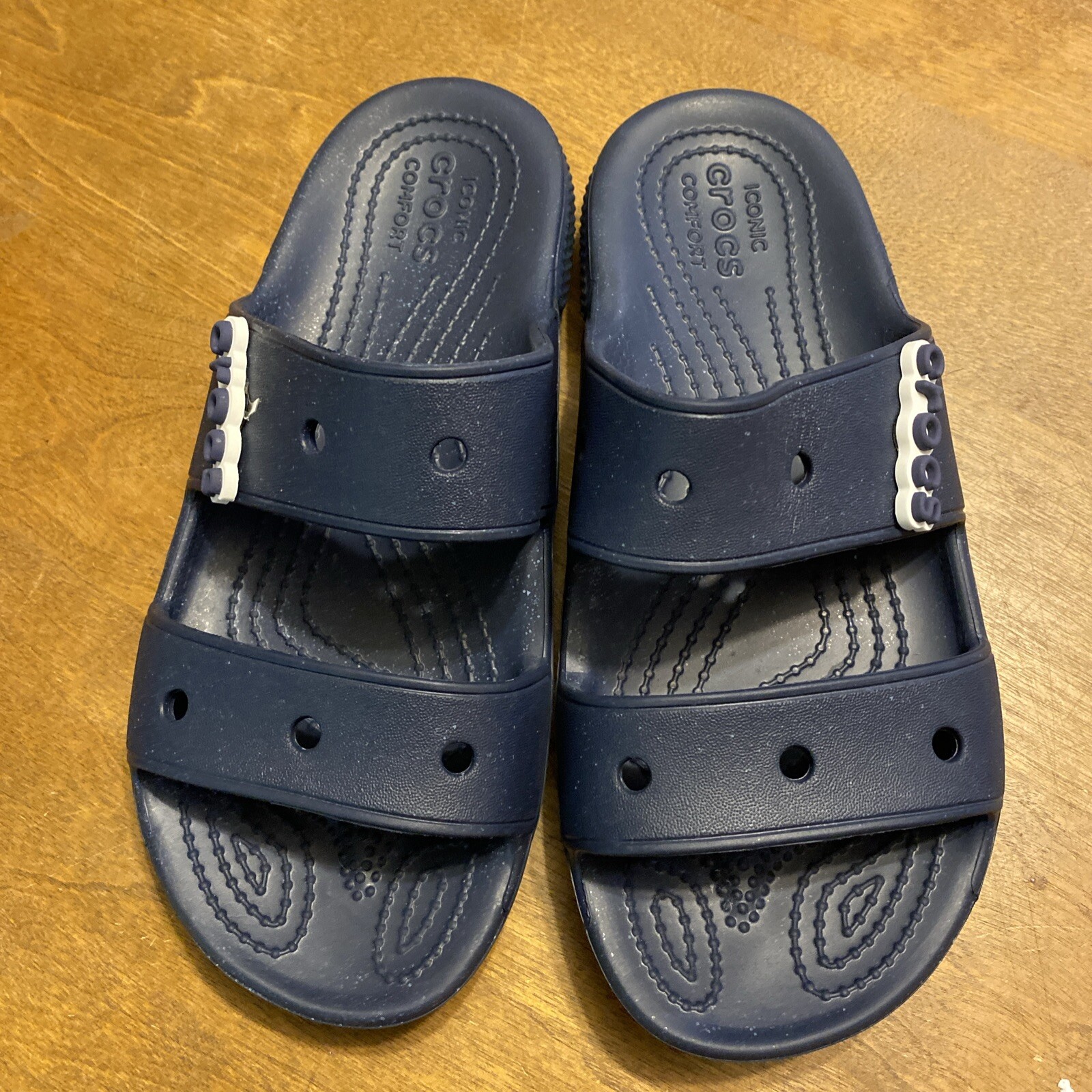 Crocs Classic Men 4 Women 6 Dark Blue Two Strap Slide Sandals With Speckled