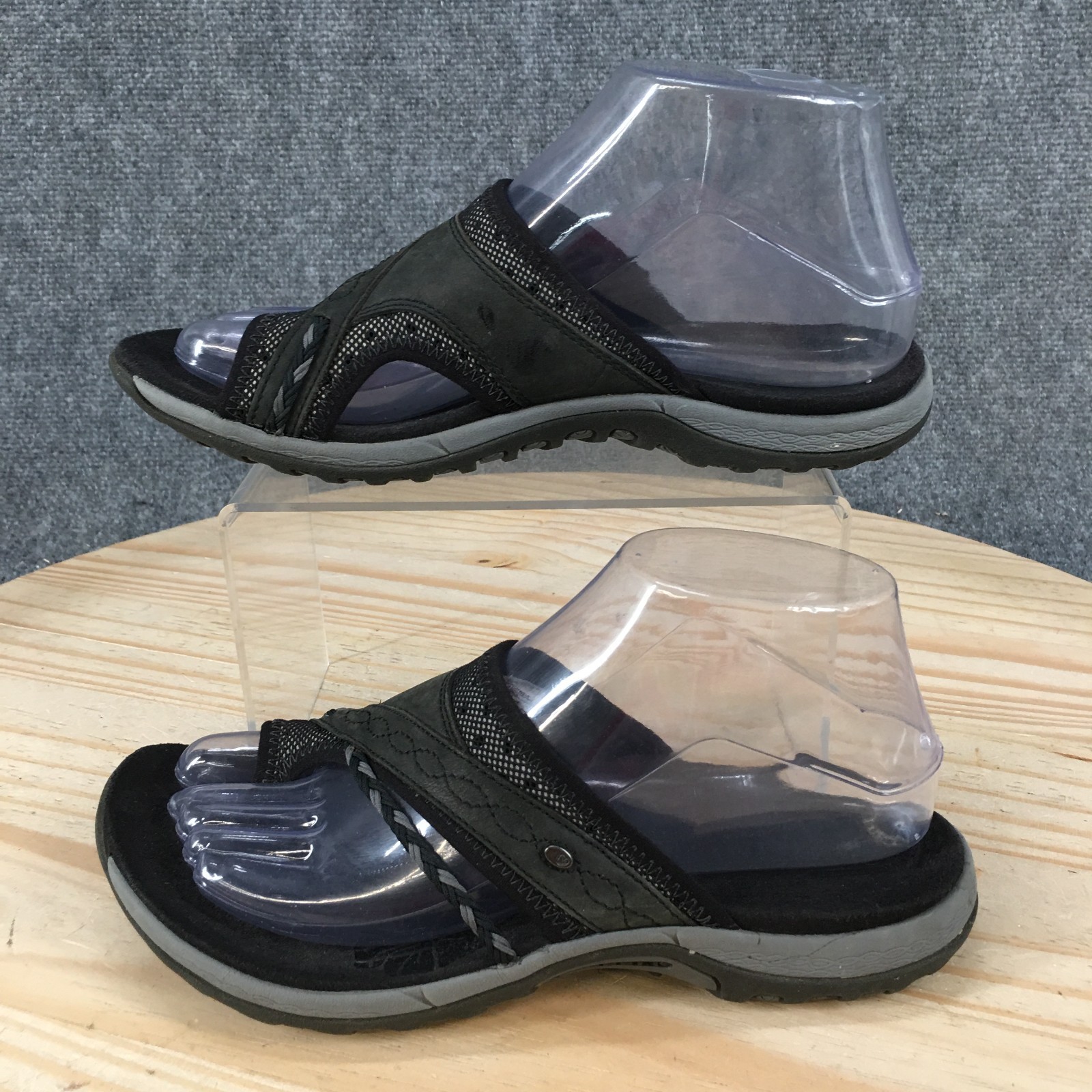 Merrell Hollyleaf Sandals Womens 7 Casual Toe Loop Slide Black Gray Leather Mesh