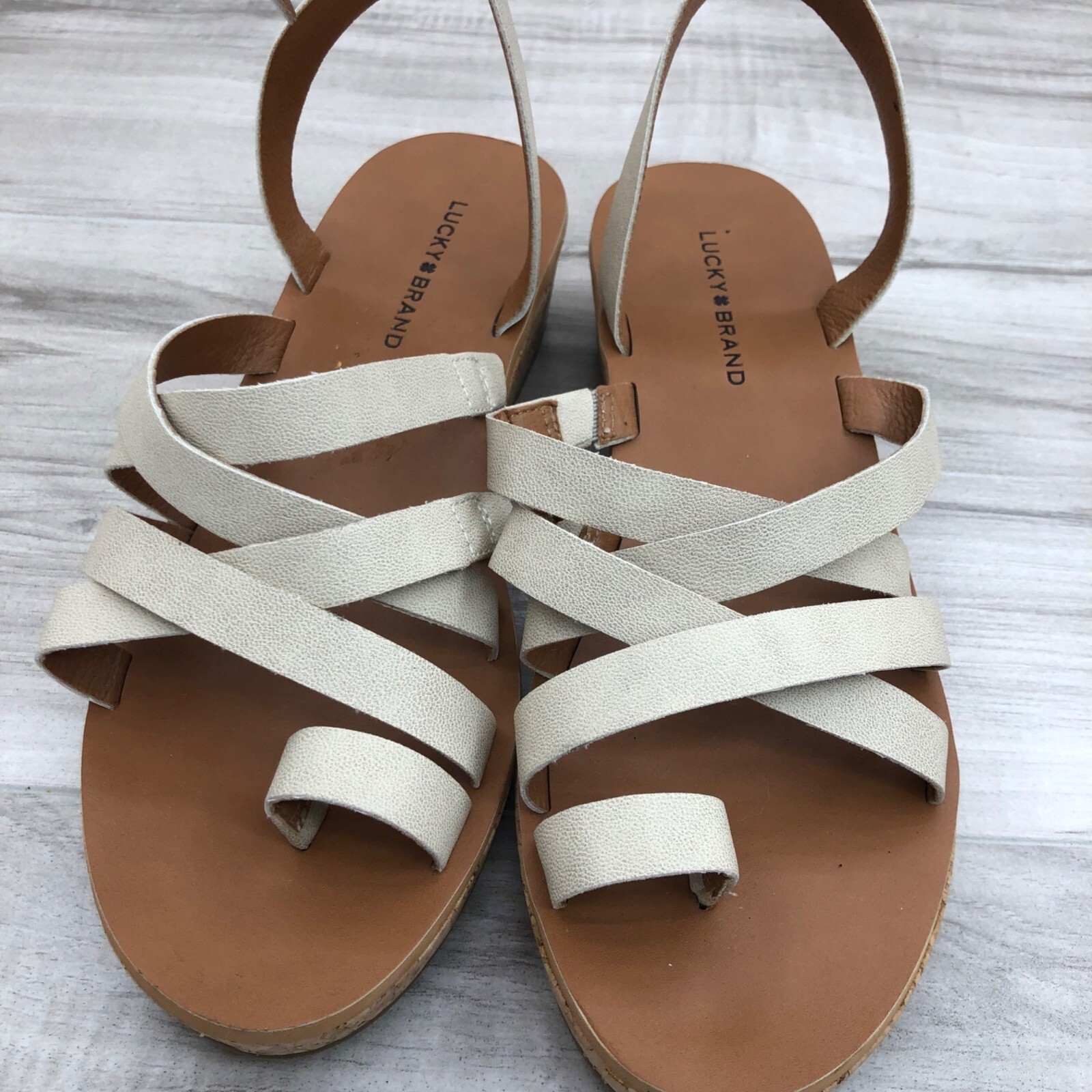 Lucky Brand sandals Womens 7.5M Heysel Cream Tan Buckle Strap Cork Shoes