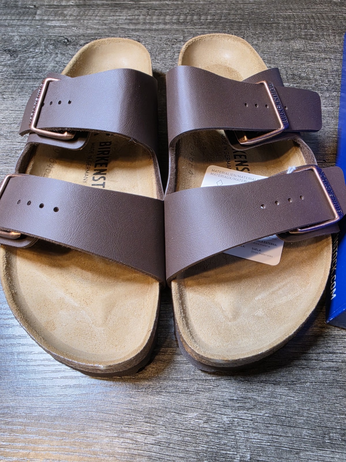 Size 9 Birkenstock Arizona BS Dark Brown Size 40N