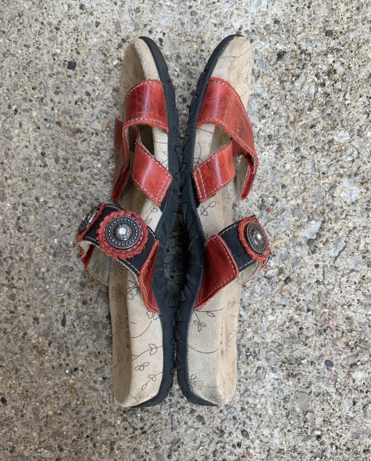Taos Oasis Leather Sandals Women’s Size 6/ 37 Red Strap Comfort Beach Water