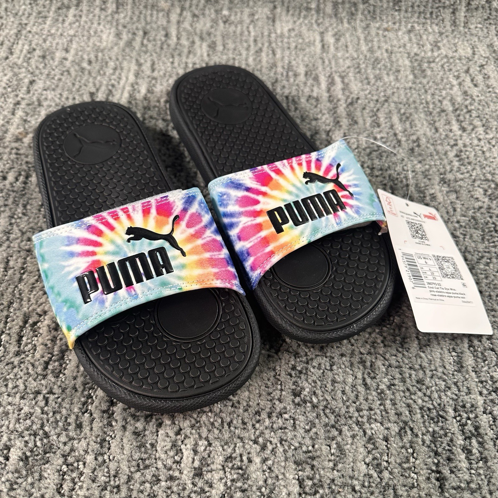 Puma Women’s Cool Cat Tie Dye Slide Sandals 380793-02 Size 6 brand new