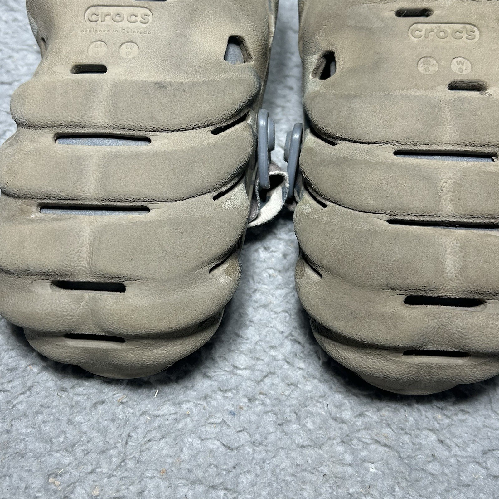 Crocs Echo Camo Redux Clog Charcoal Camo Brown Unisex Size Men’s 6, Women 8