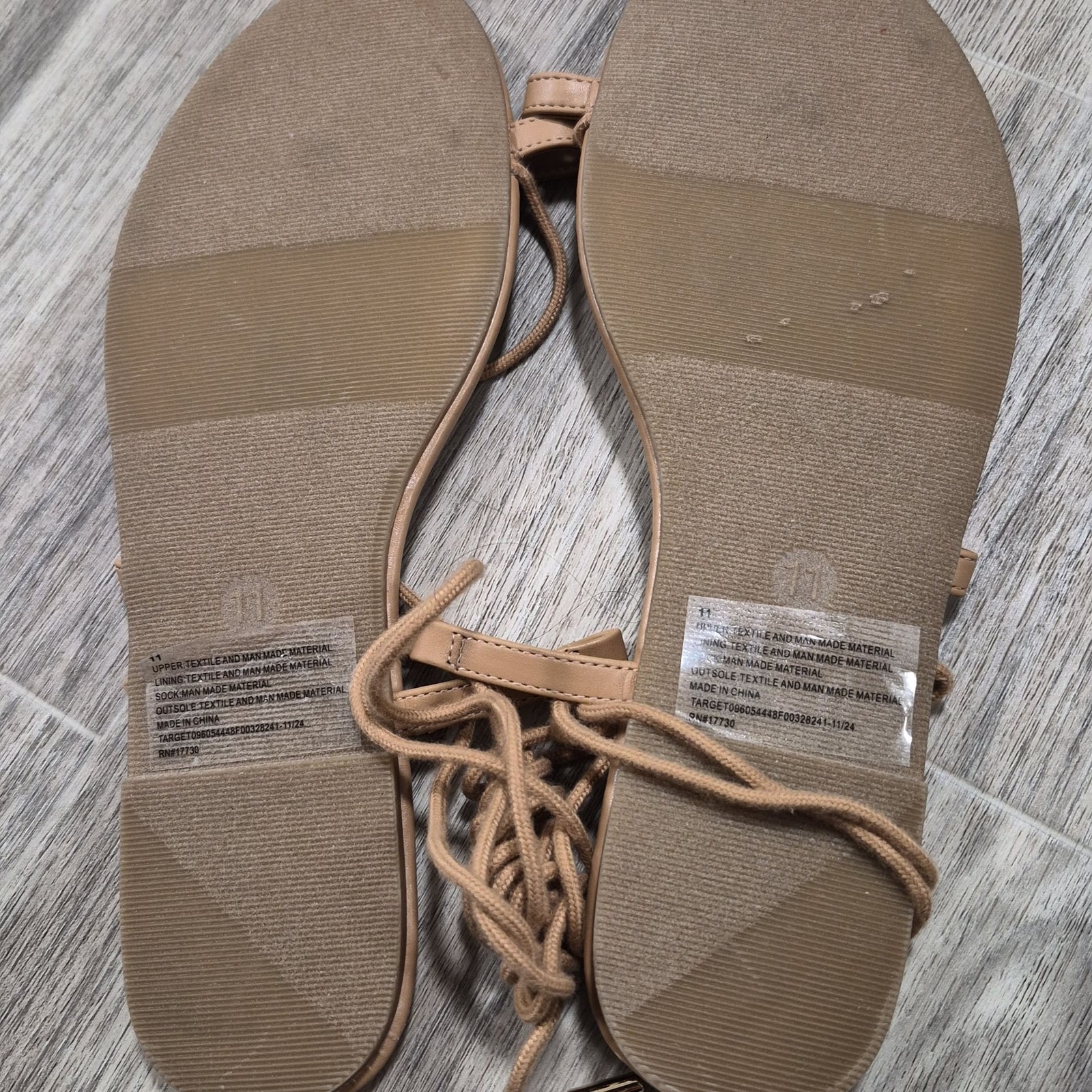 Women’s Universal Thread Ivana Footbed Toe Ring Sandals – Tan