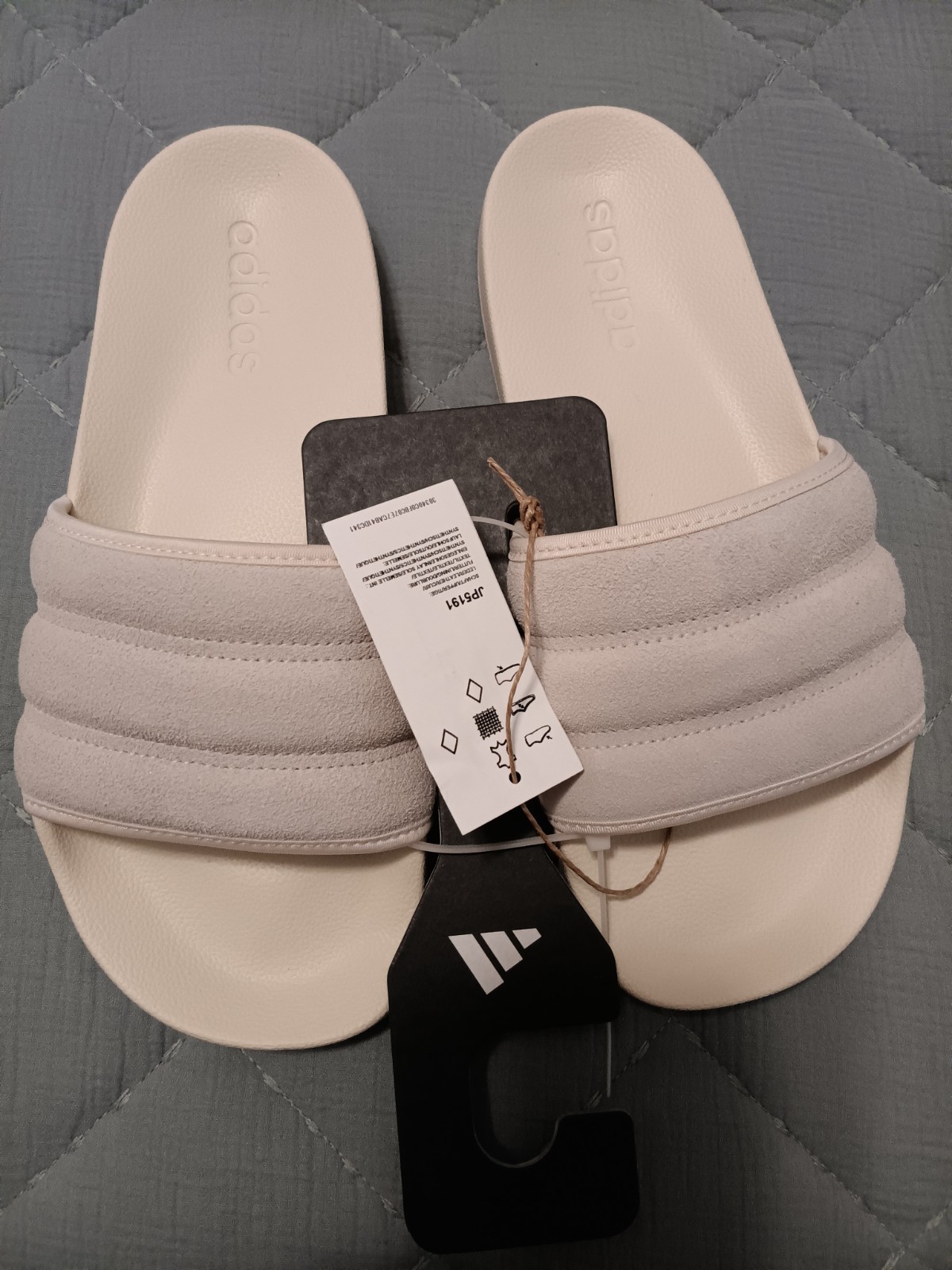 NWT ADIDAS UNISEX ADILETTE SHOWER SANDALS SLIDES SLIP ON BEIGE MEN 9/ WOMEN 10,,