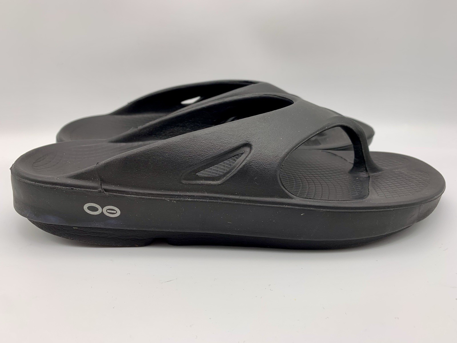 Oofos Original Recovery Women’s US 8 Men’s US 6 EU 39 Black Flip Flops Sandals