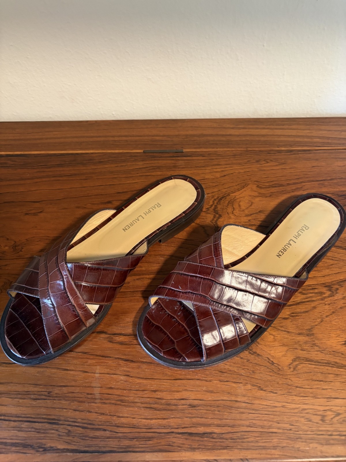 Ralph Lauren Burgundy Croc Embossed Leather Crisscross Slide Sandals Women’s 8B