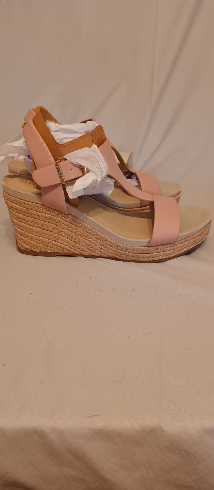 Reaction Kenneth Cole Women’s Pink Wedge Sandals Ankle Strap US 9