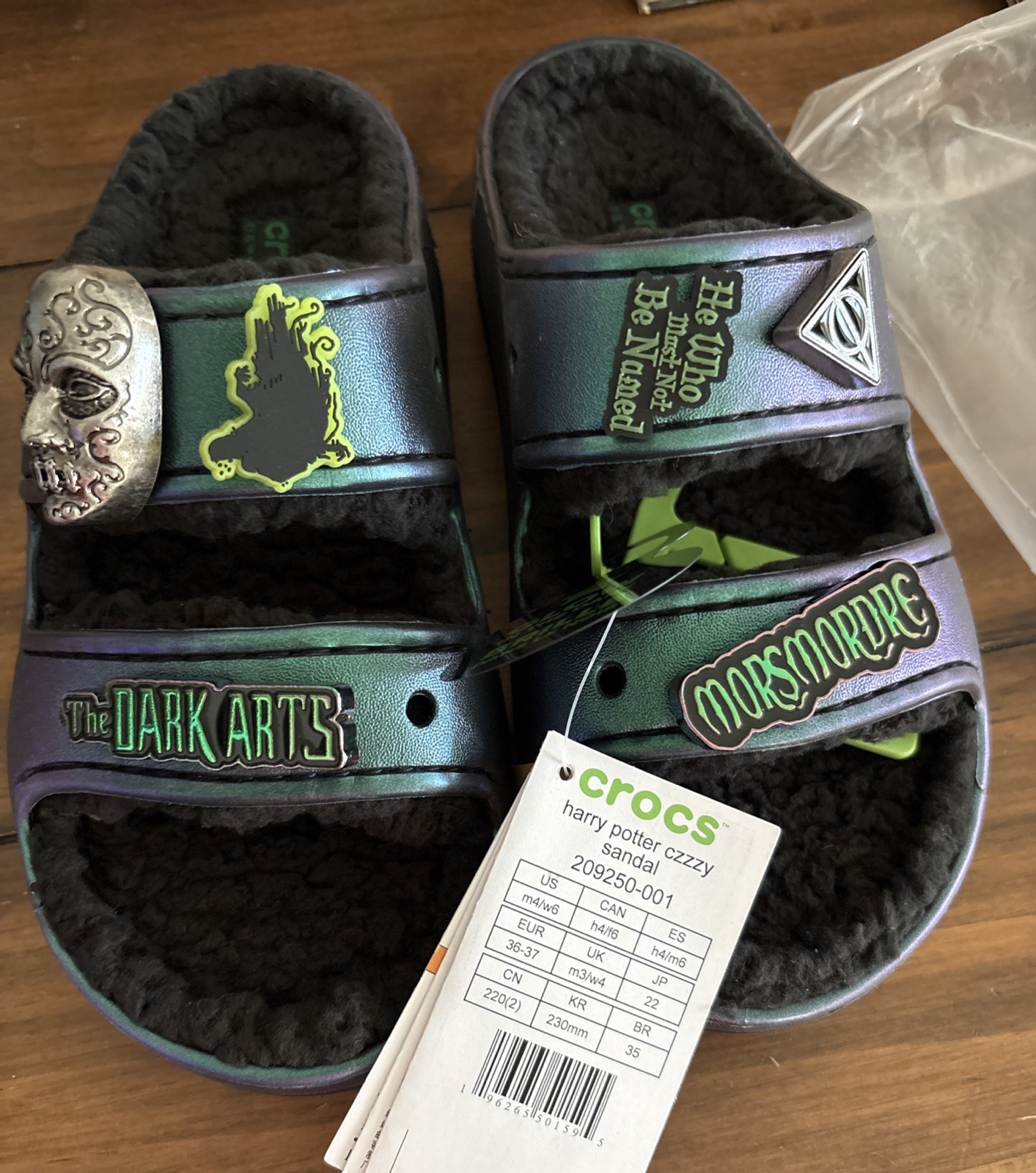 Harry Potter Cozy Sandal Black Noir Us Men’s Size 4 Women’s Size 6 Crocs