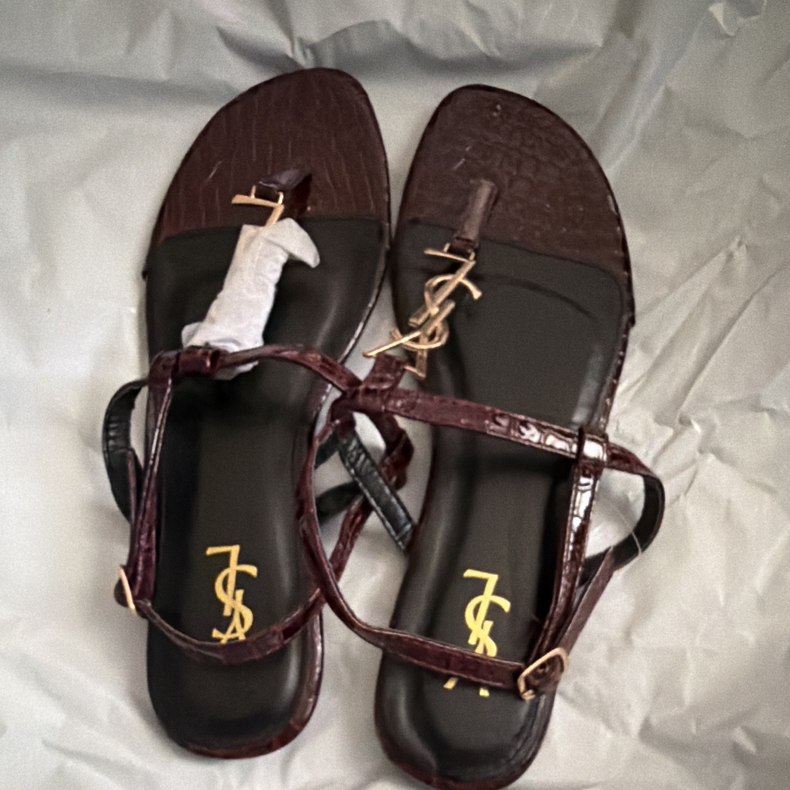 Women’s Burgundy/Black Strappy Sandals Ankle Buckle Adjustable Logo Croc