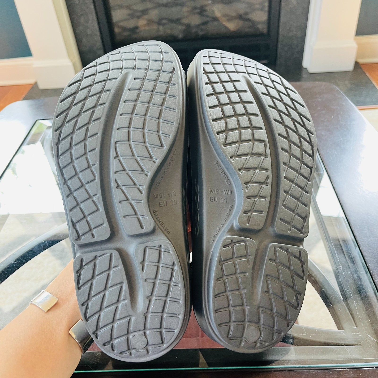 OOFOS OOahh Size Men’s 6 / Women’s 8 Unisex Slide Sandals – Slate Grey