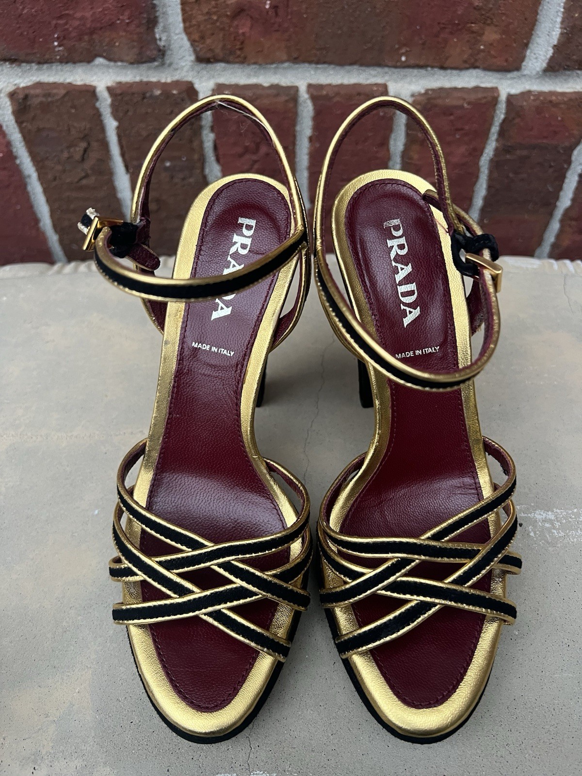 Prada Gold Strappy Sandals/Heels/Pumps – Wmn’s Prada Sz 35 – United States Sz 5