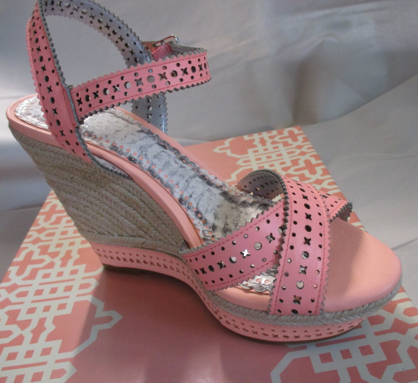 GIANNI BINI SWEET SHEEK MELON SPRITZ ROPE WEDGE SANDLES SIZE 6M LIGHTLY WORN