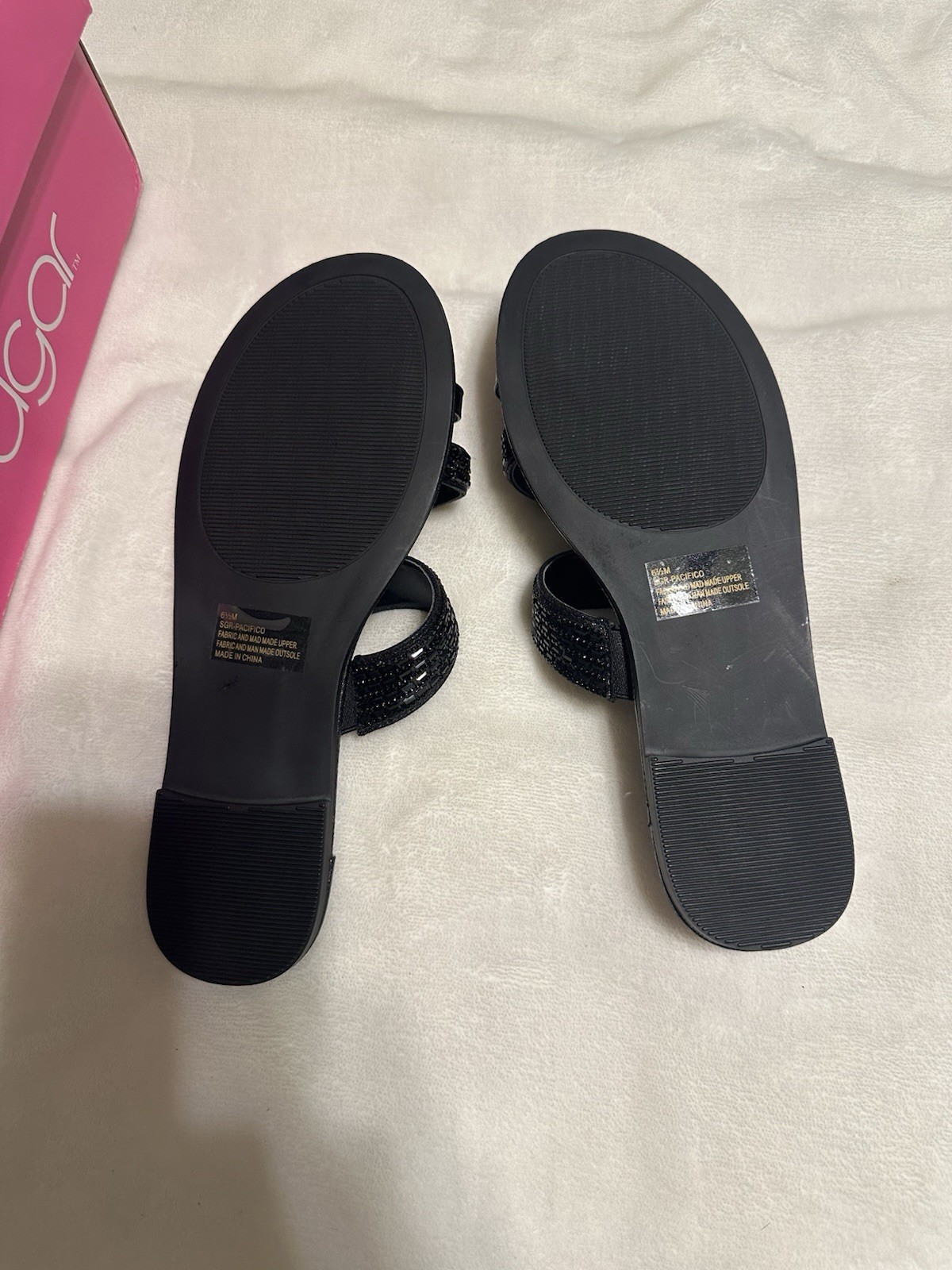 Sugar Rhinestone Strappy Flat Sandals Black Fabric Man Made Women’s 6.5M