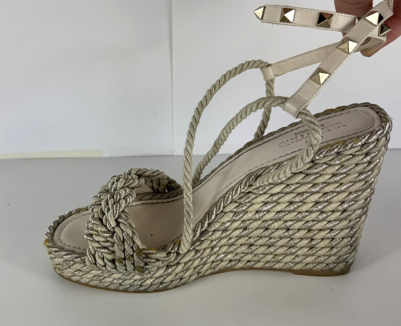 Valentino Rockstud Torchon Espadrille Rope Stripe Wedge Sandal EU 41 US 10/10.5