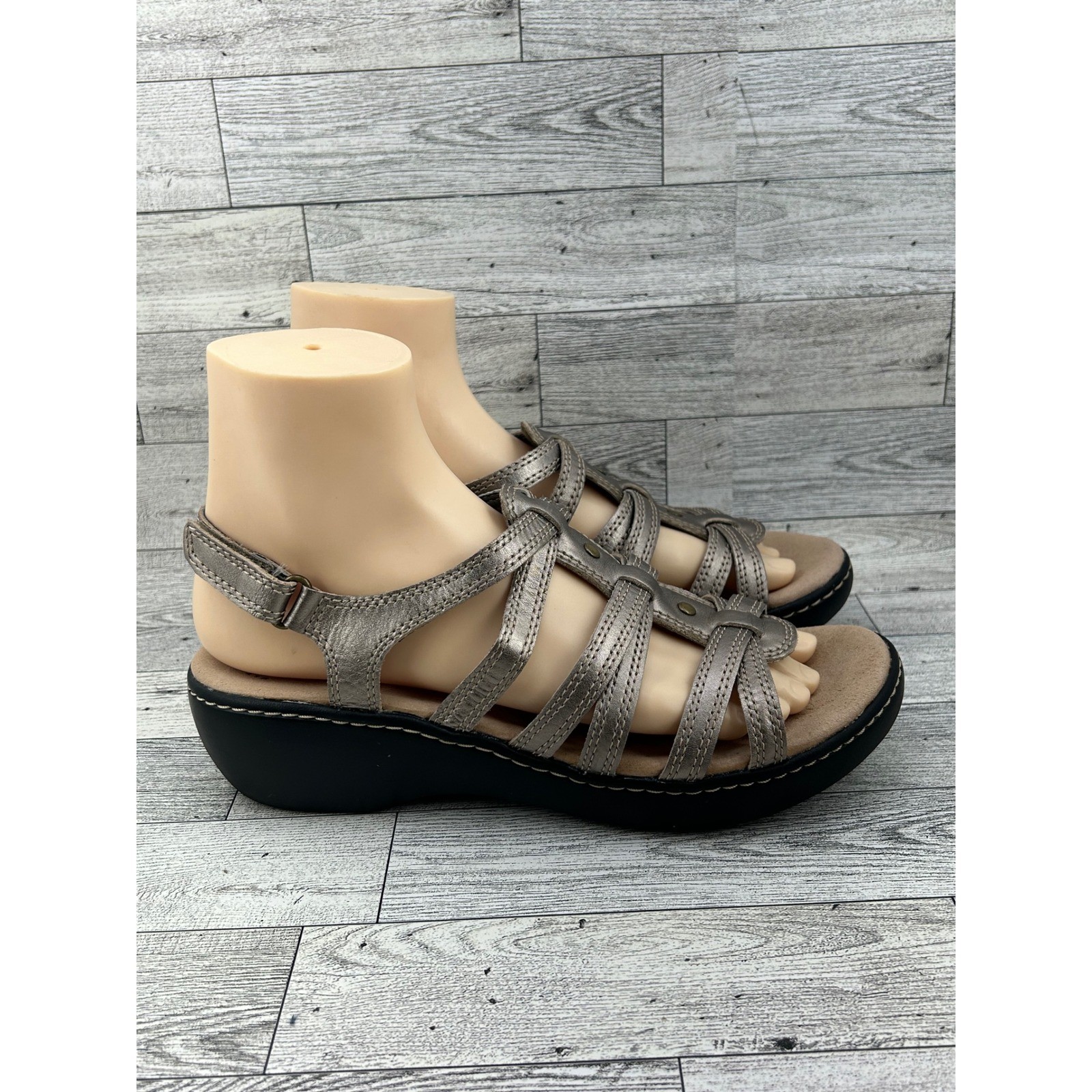Clarks Collection Comfort Metallic Bronze Strappy Wedge Sandals Women 8.5M