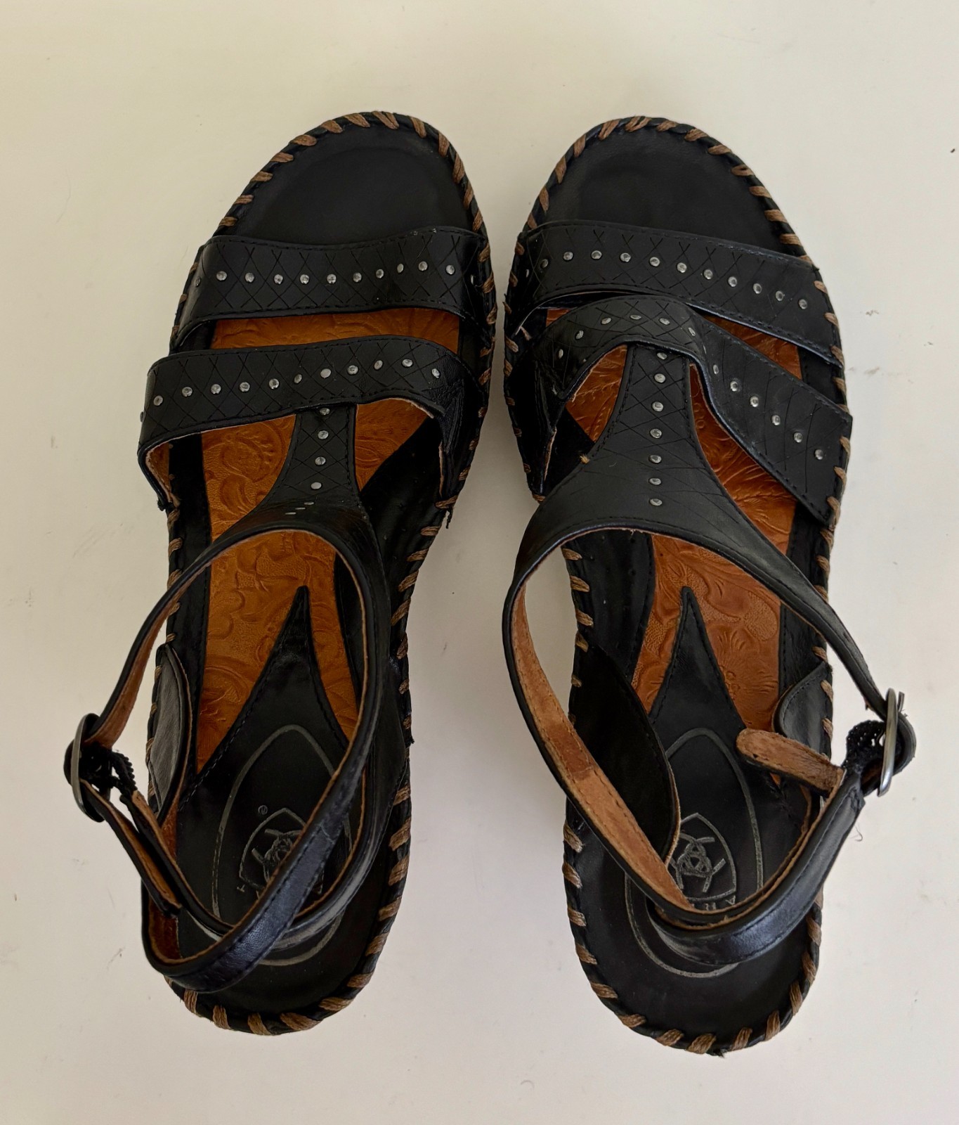 ARIAT TROPEZ Womens Sz 7.5B Black Studded Leather Buckle Strap Heel Sandals