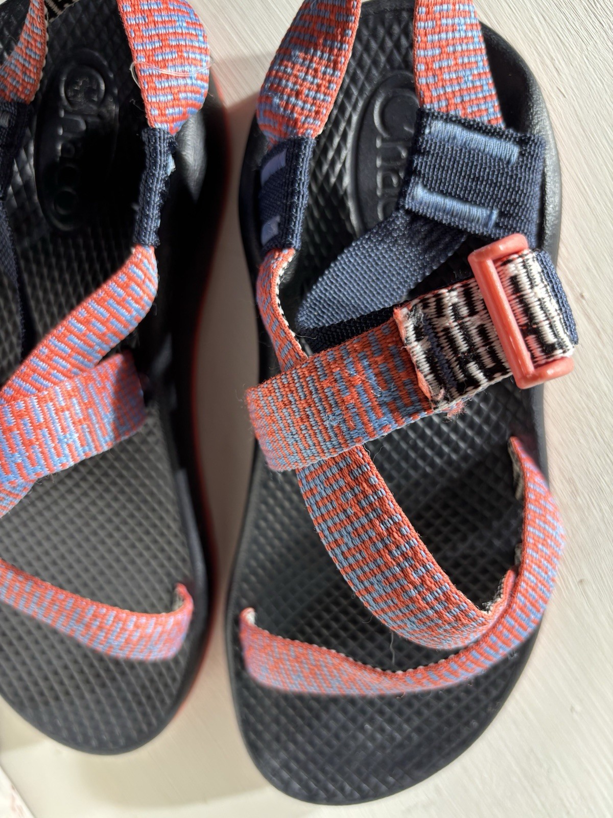 Chaco Junior Size 3 Ecothread Sandals Orange And Blue