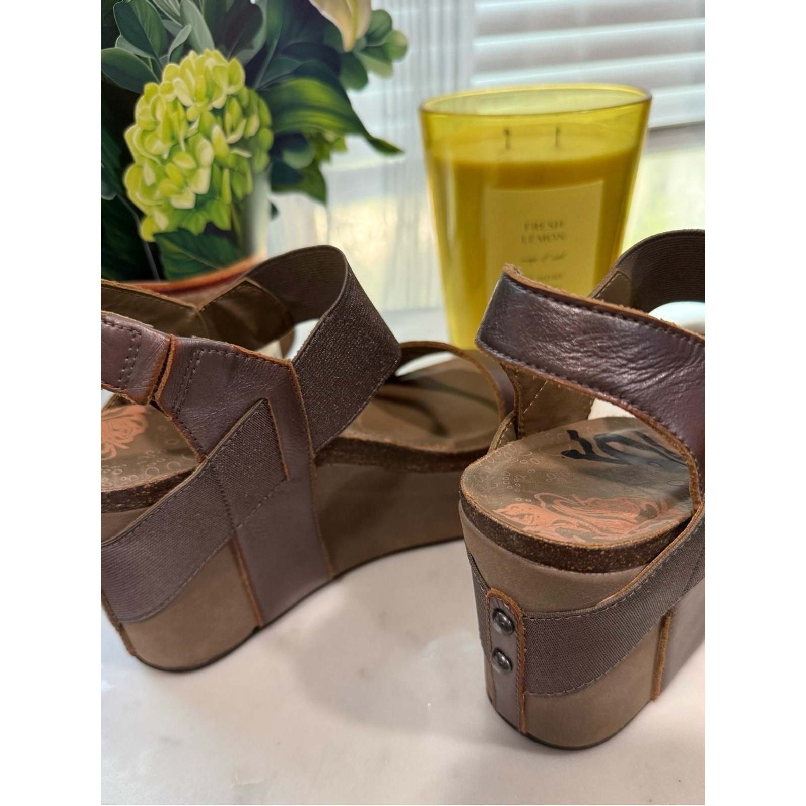 OTBT Women’s Bronze Metallic Elastic Strap Sandals