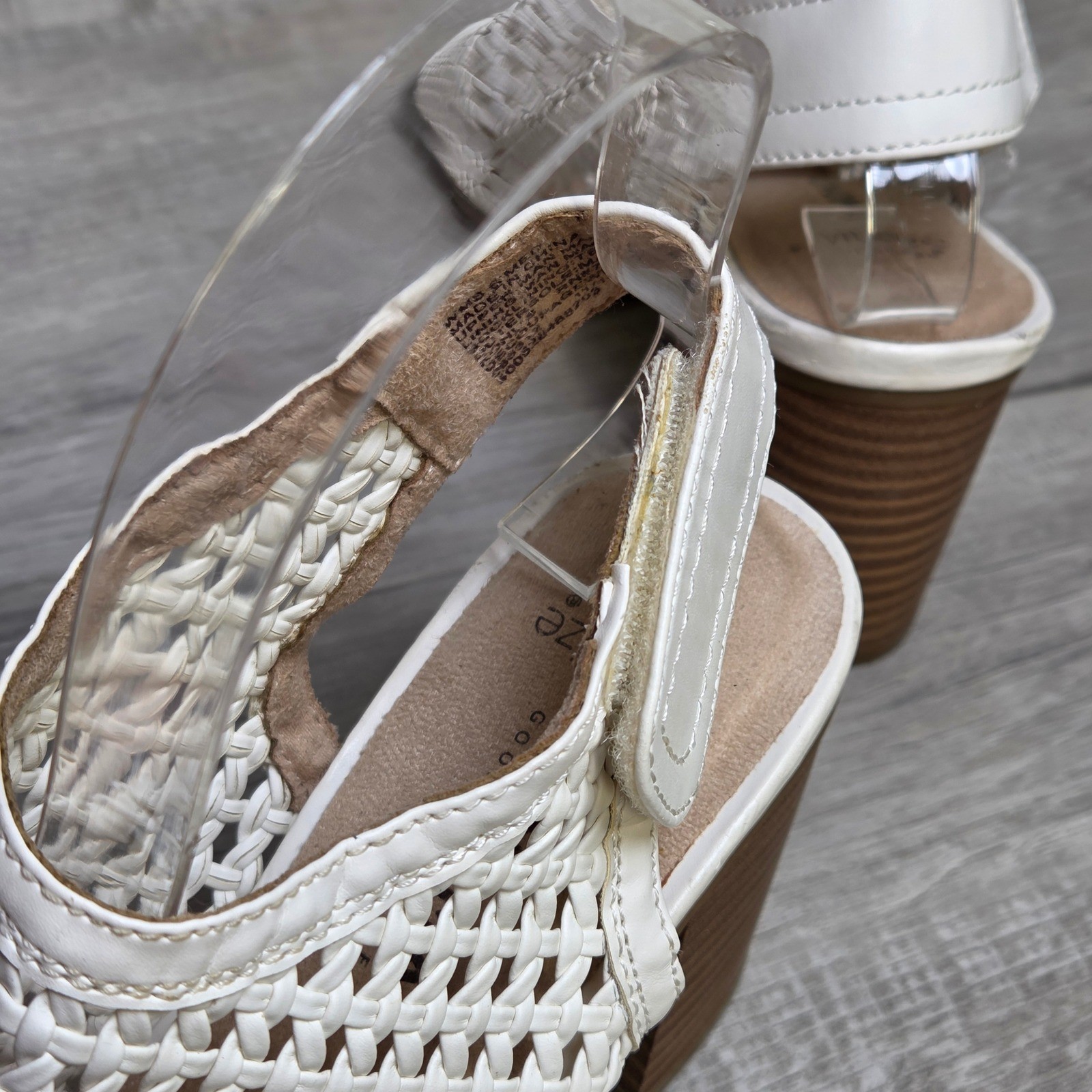 Sonoma Vitalize Ortholite Women 6 White Woven Slingback Peep-toe Block Sandals