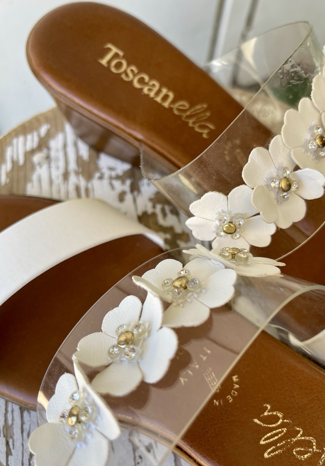 White Floral Slide Sandals W/Clear Strap & Wedge Heel By TOSCANELLA Size 8.5