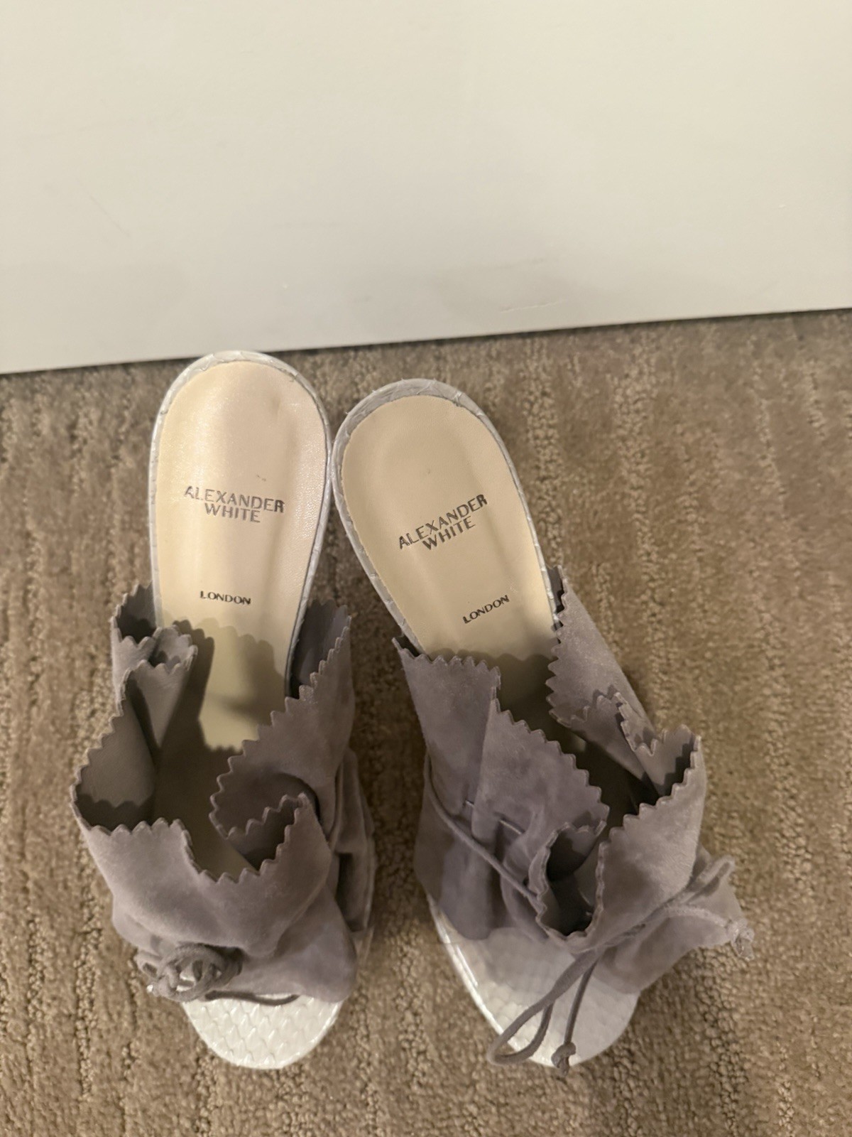 Alexander White Gray Suede Ruffle Lace-Up Slip-On Mule Sandals EU 40