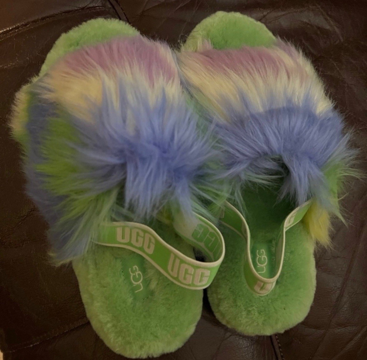 UGG Faux Fur Slide Sandals Logo Strap Green/Multicolor US 4 big kids