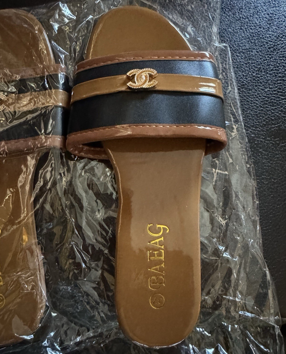 Women’s Black & Brown Leather Slide Sandals Logo Strap Slip-On Casual US 7