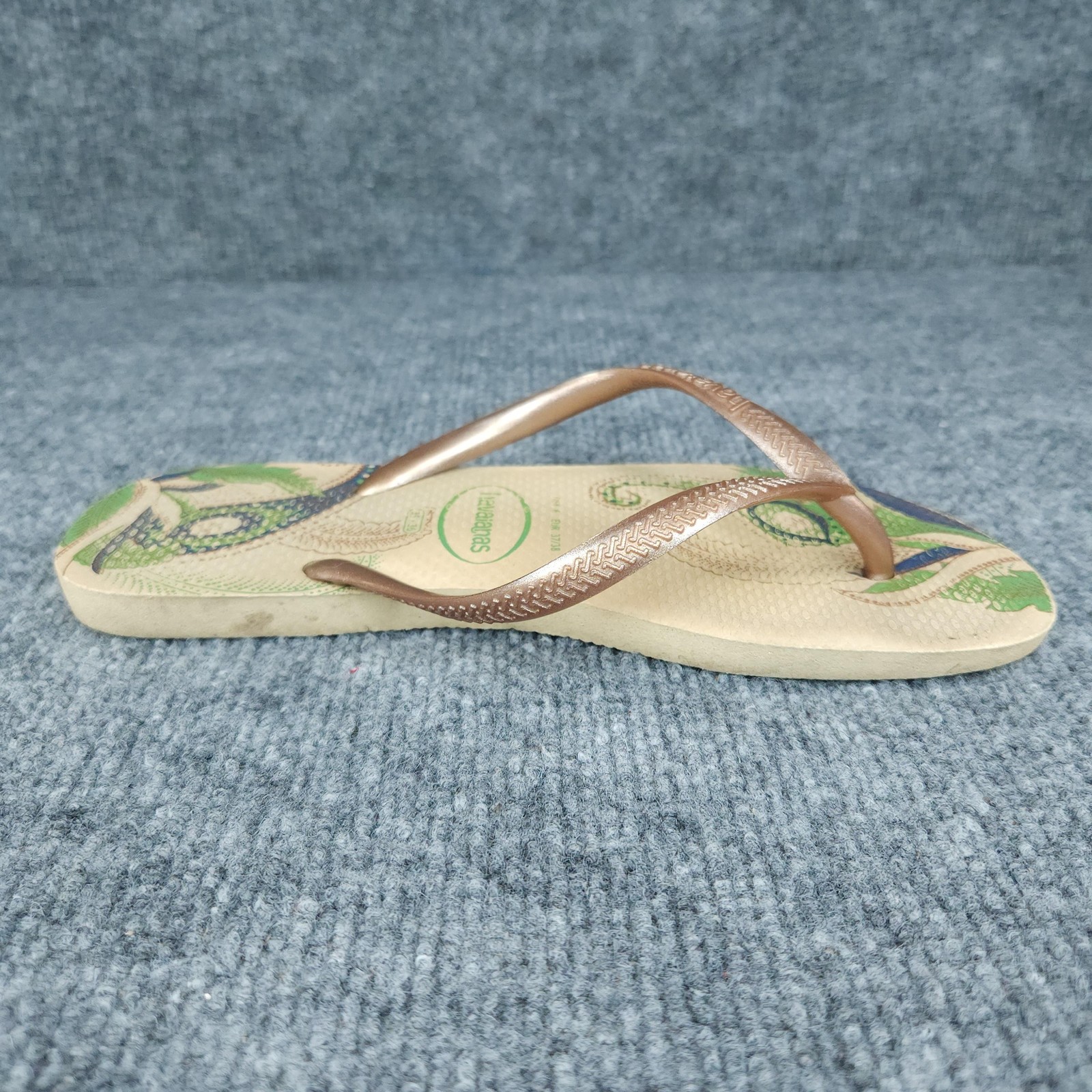 Havaianas Shoes Womens Size 6 Flip Flops Sandals Casual Summer Paisley Beach
